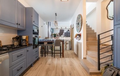 House - Townhouse - Resale - Estepona - Estepona Centro