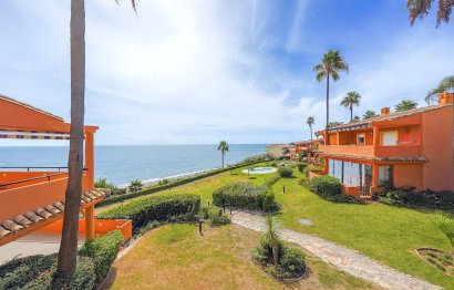 House - Townhouse - Resale - Estepona - Estepona Centro