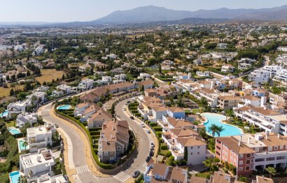 House - Townhouse - Resale - Estepona - Estepona Centro
