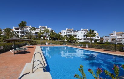 House - Townhouse - Resale - Estepona - Estepona Centro