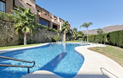 House - Townhouse - Resale - Estepona - Estepona Centro