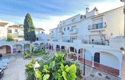 House - Townhouse - Resale - Estepona - Estepona Centro