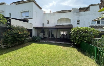 House - Townhouse - Resale - Estepona - Estepona Centro