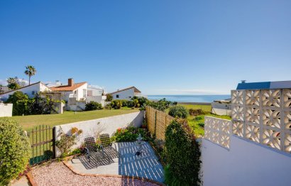 House - Townhouse - Resale - Estepona - Estepona Centro