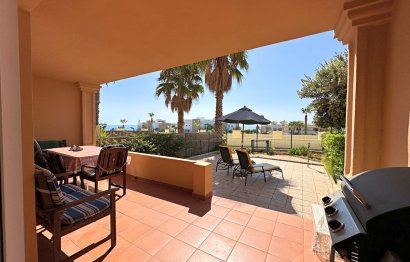 House - Townhouse - Resale - Estepona -
                Estepona