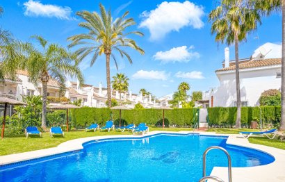 House - Townhouse - Resale - Marbella - Nueva Andalucia