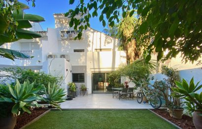 House - Townhouse - Resale - Marbella - Nueva Andalucia