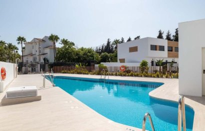 House - Townhouse - Resale - Marbella - Nueva Andalucia