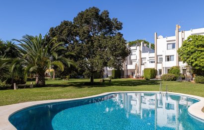 House - Townhouse - Resale - Marbella - Nueva Andalucia