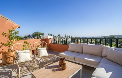 House - Townhouse - Resale - Marbella - Nueva Andalucia