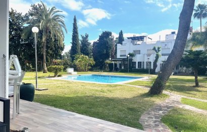 House - Townhouse - Resale - Marbella - Nueva Andalucia