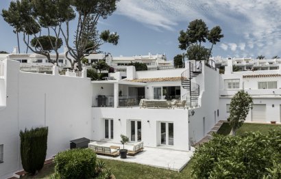 House - Townhouse - Resale - Marbella - Nueva Andalucia