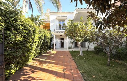 House - Townhouse - Resale - Marbella - Puerto Banús