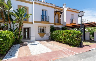 House - Townhouse - Reventa - Estepona - Estepona Centro