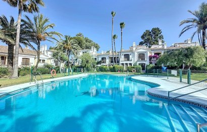 House - Townhouse - Reventa - Estepona - Estepona Centro