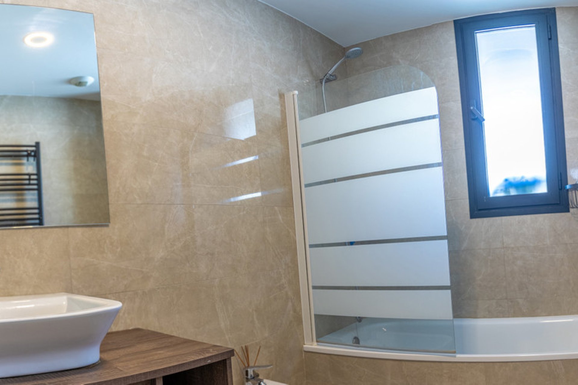 New Build - Apartment - Middle Floor Apartment - Estepona - Estepona Centro