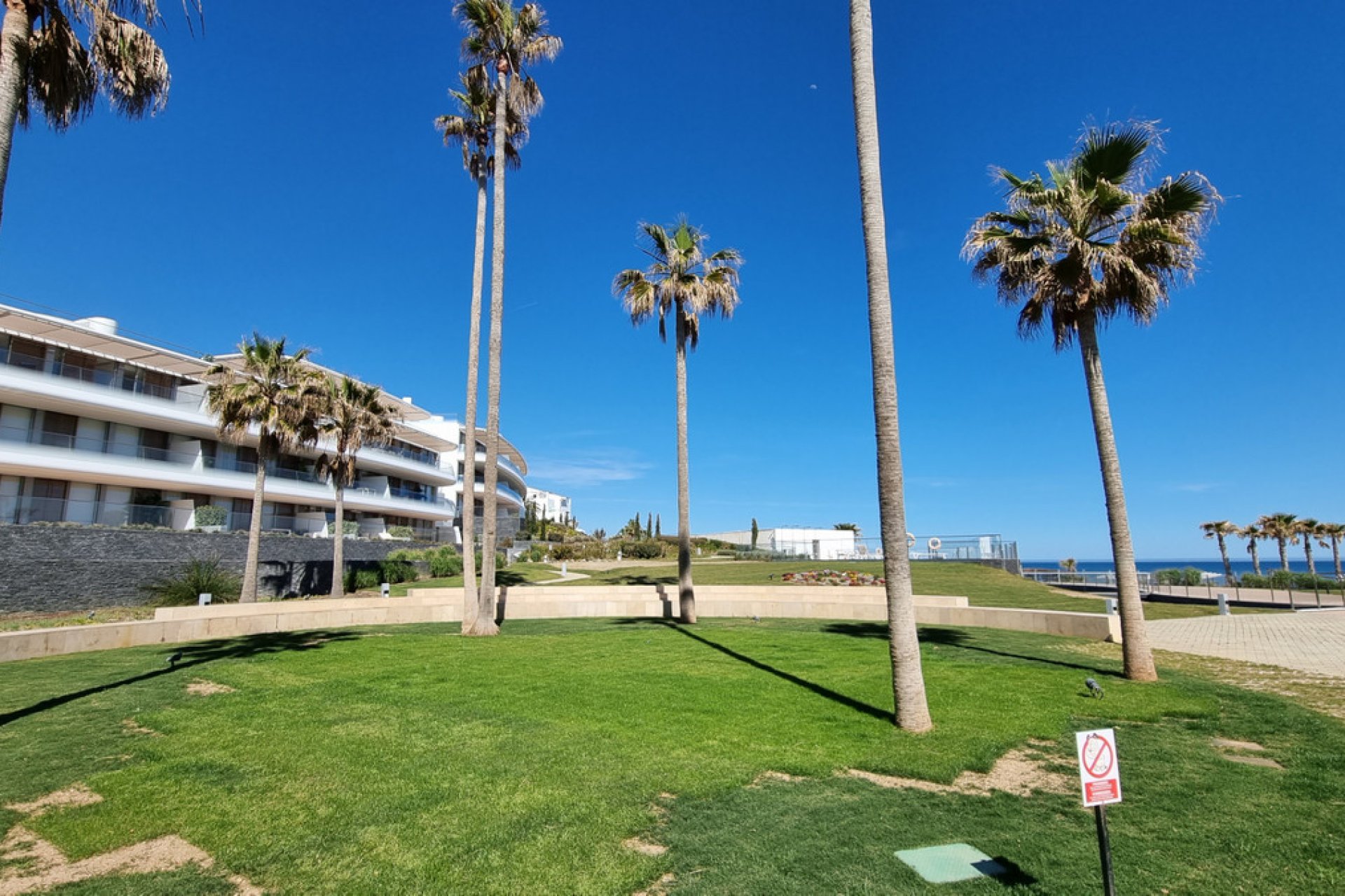 New Build - Apartment - Middle Floor Apartment - Estepona - Estepona Centro