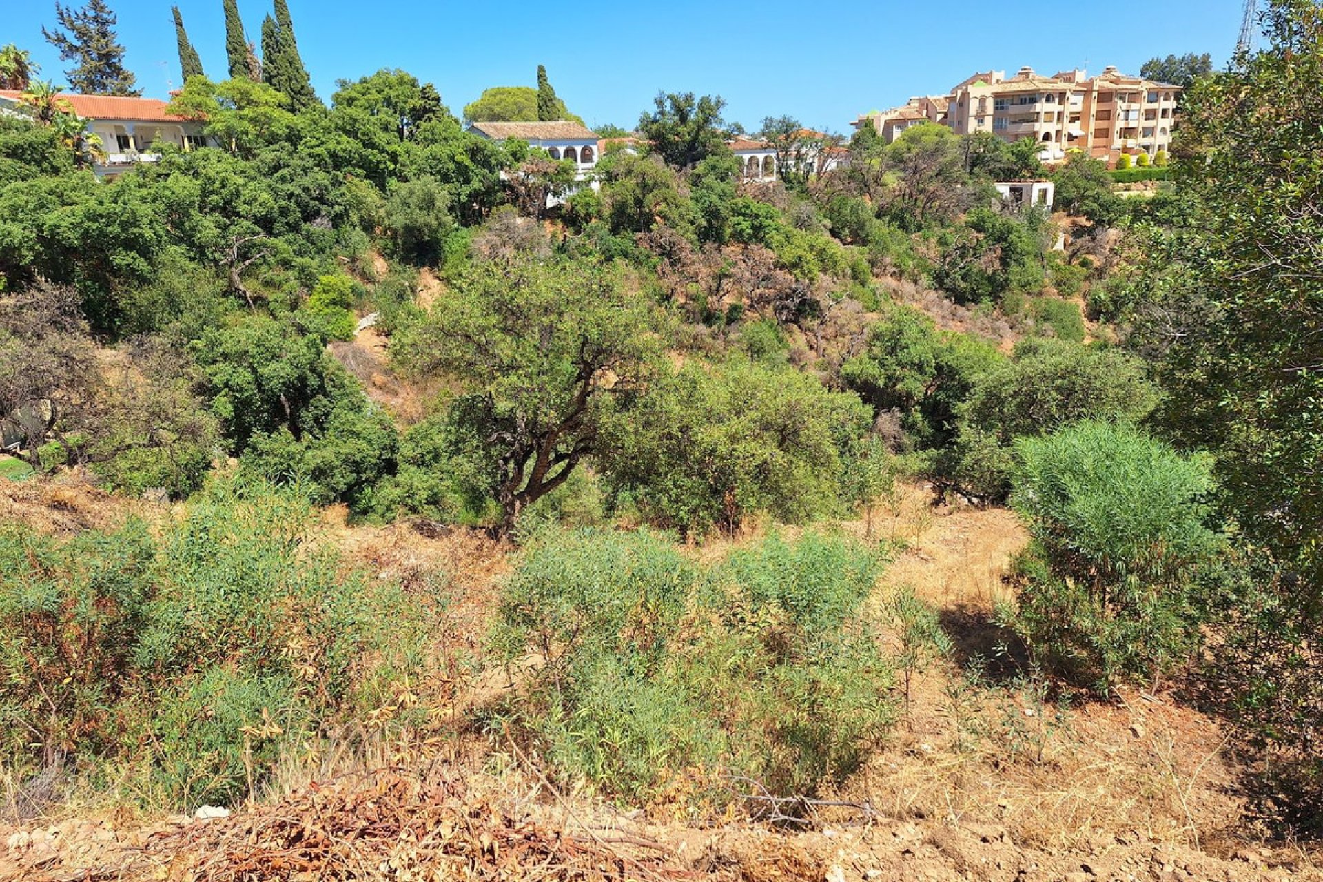 New Build - Plot - Residential Plot - Elviria