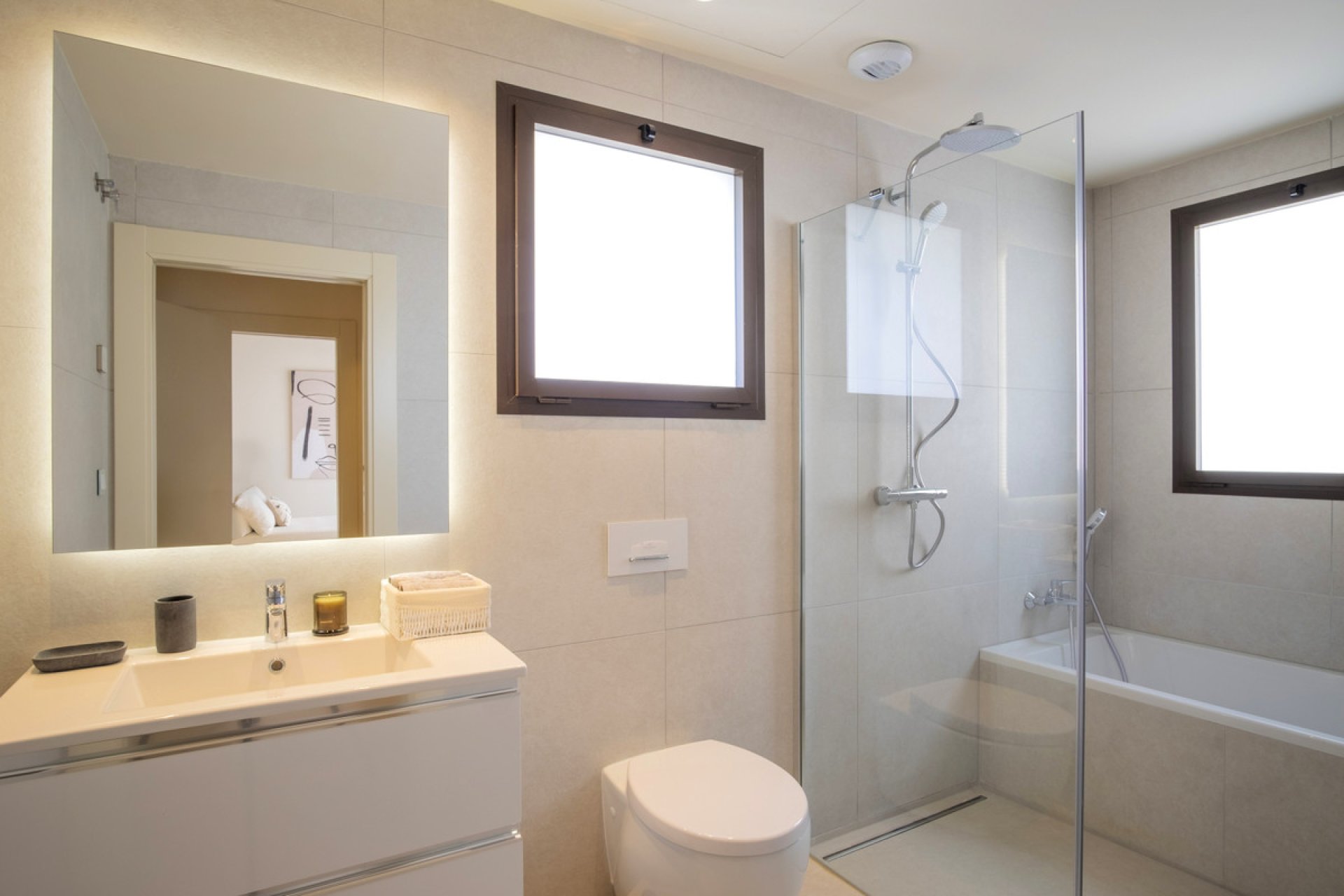 Obra nueva - Casa - New Golden Mile