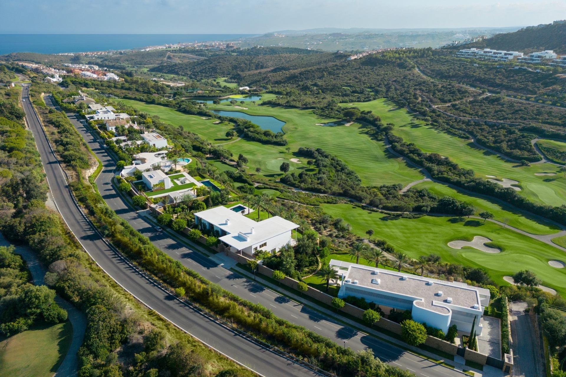 Obra nueva - Villa - Casares - Pedregales