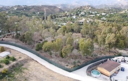 Plot - Land - Resale - Estepona - Estepona Centro