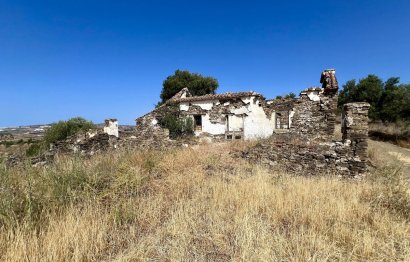 Plot - Land with Ruin - Resale - Mijas - La Cala