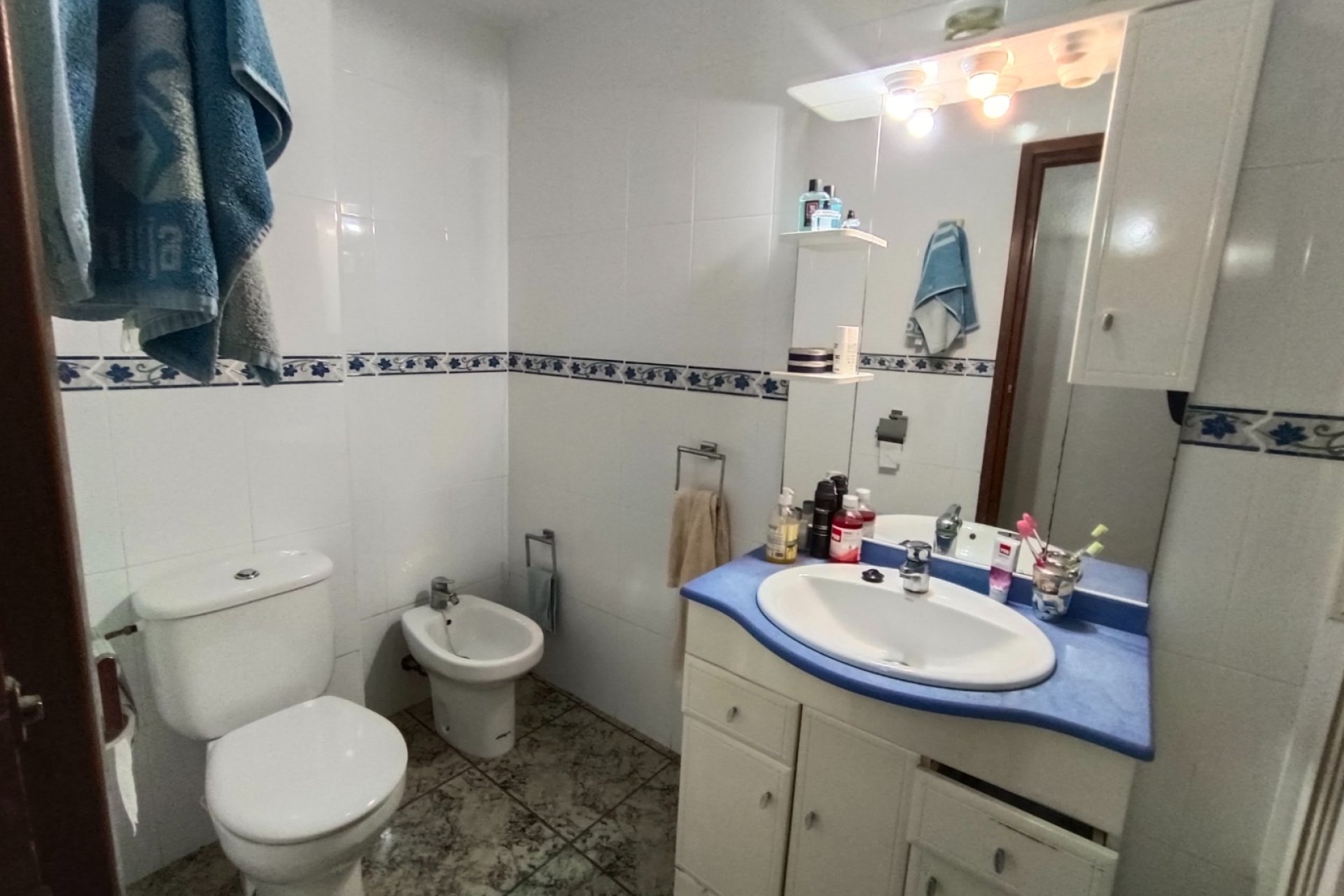 Resale - Apartment - Aguilas - Center