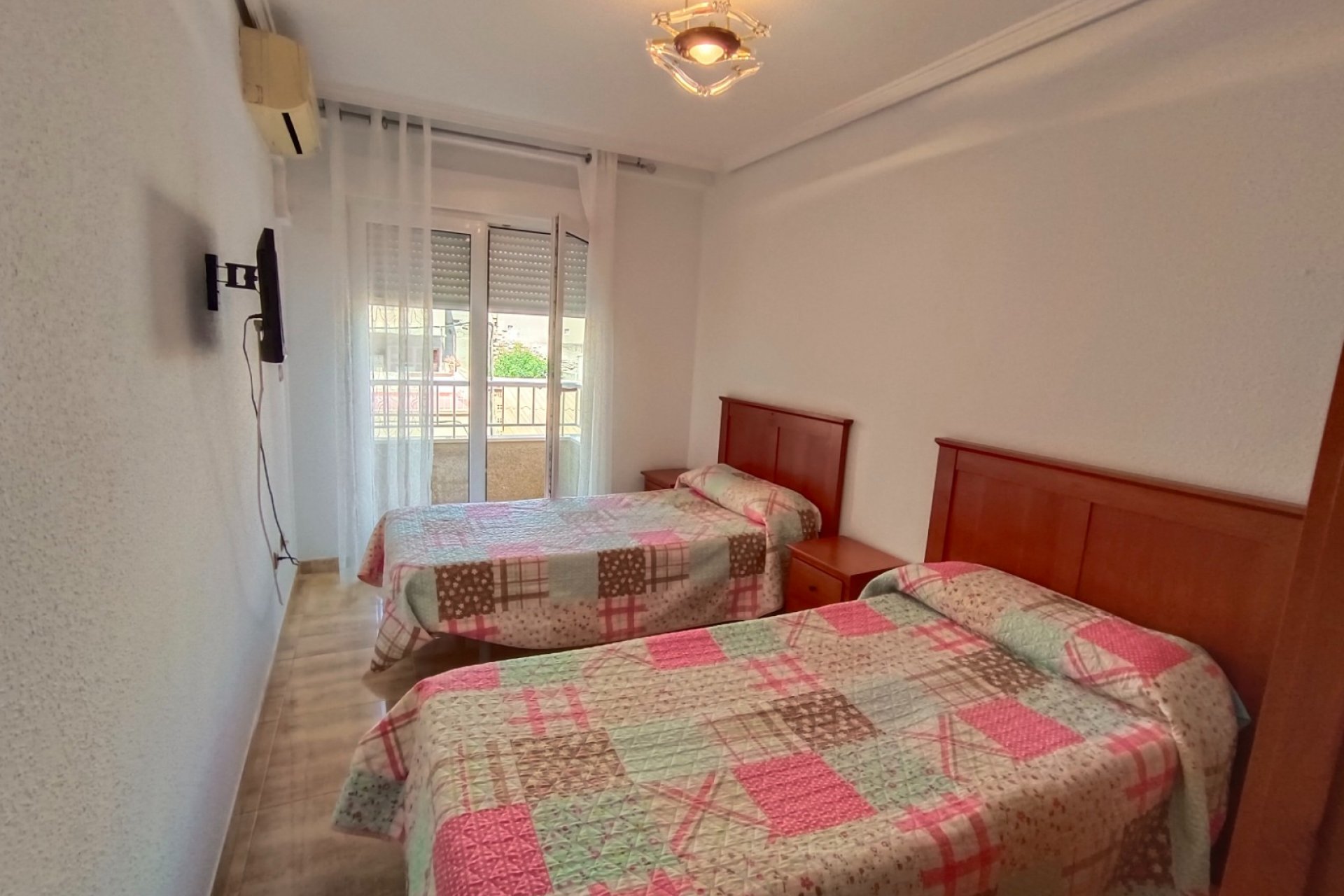 Resale - Apartment - Aguilas - Center