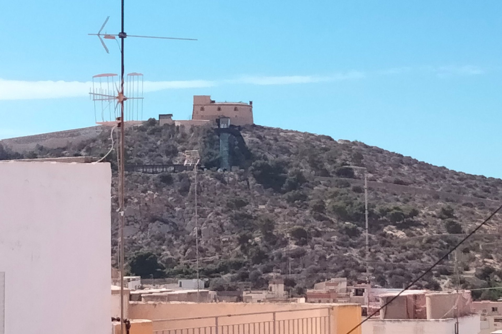 Resale - Apartment - Aguilas - Center