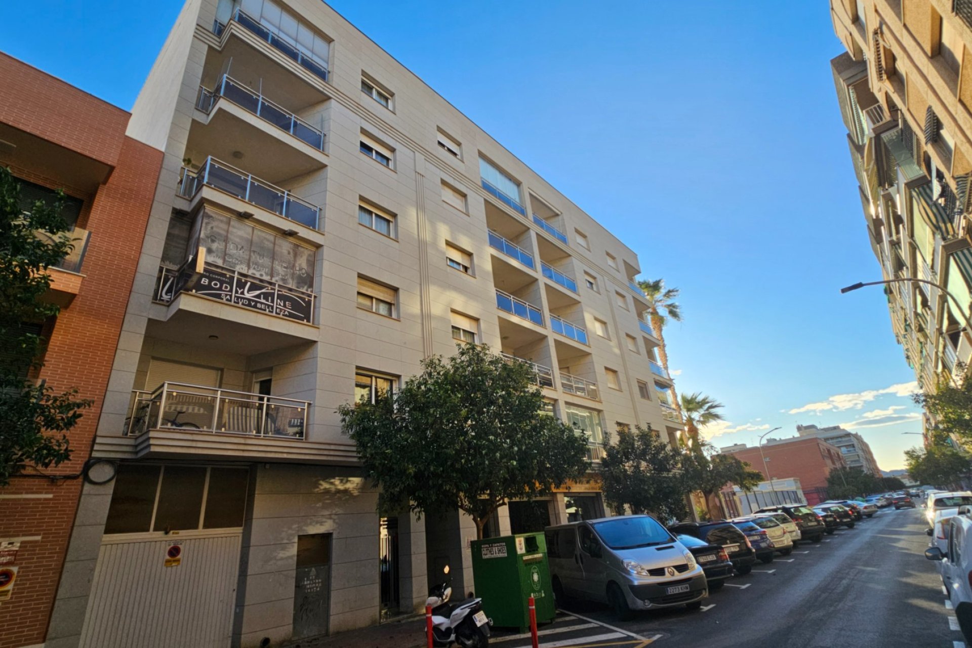 Resale - Apartment - Aguilas - Center