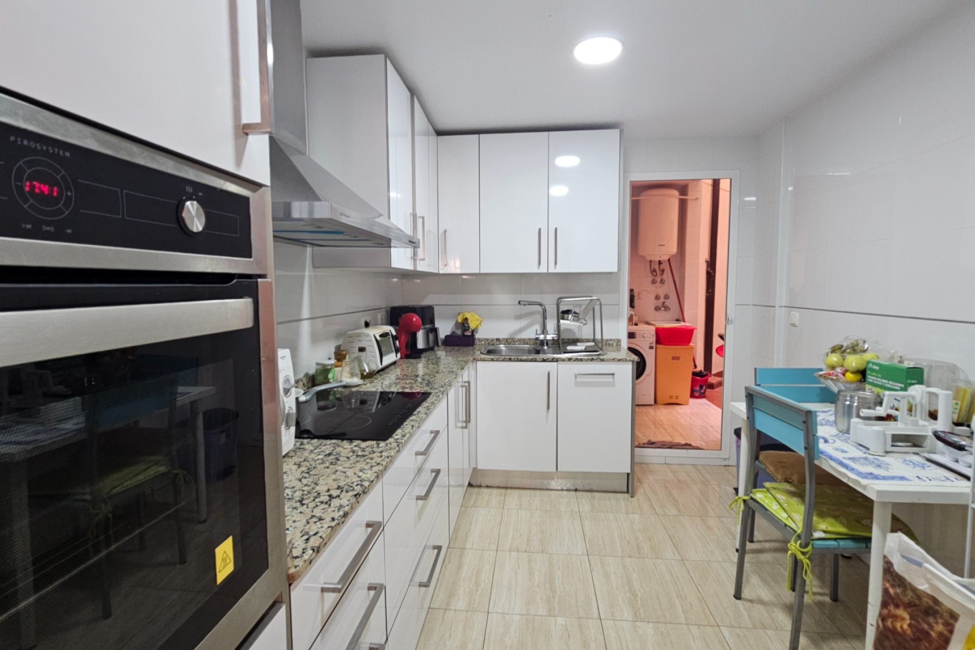 Resale - Apartment - Aguilas - Center