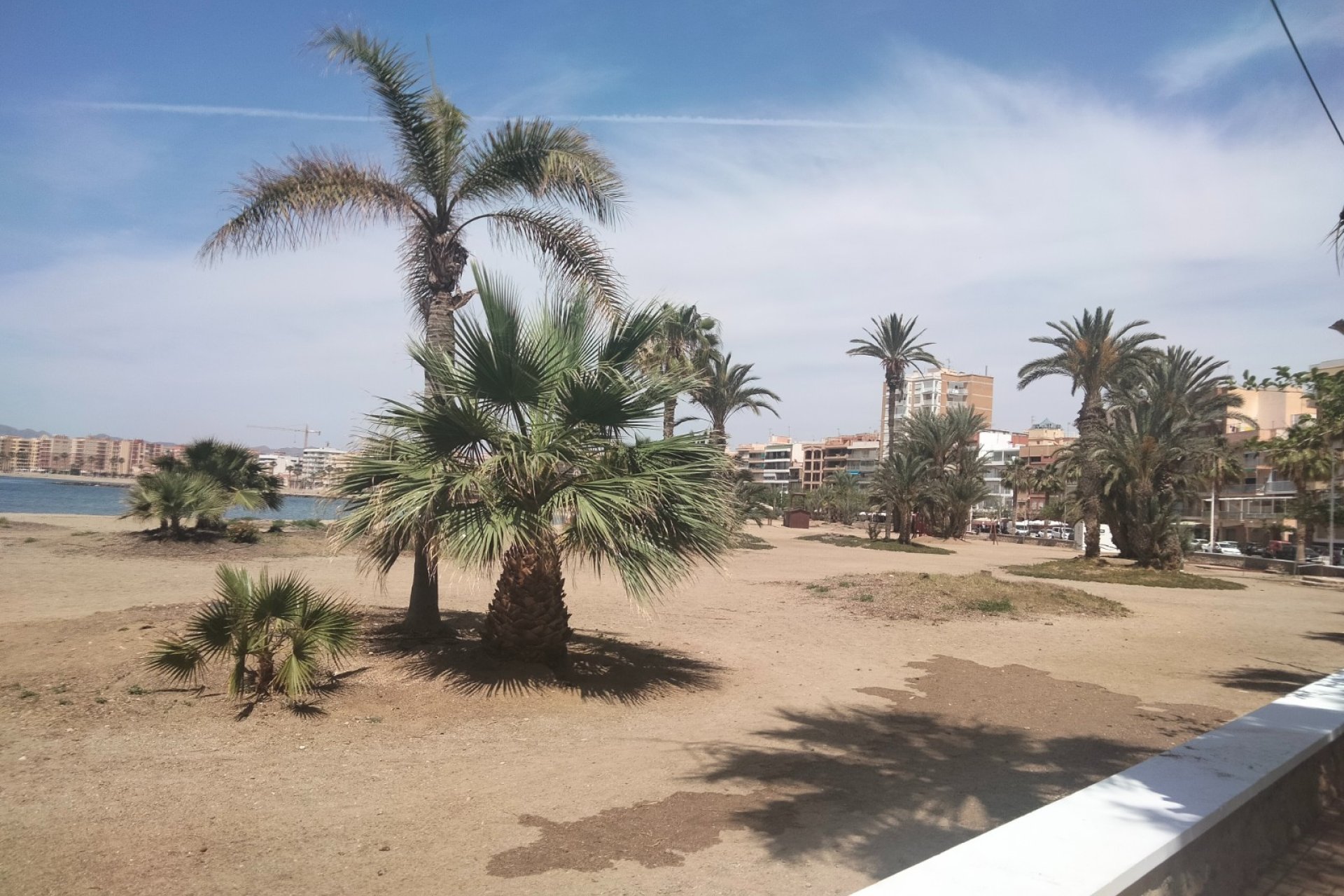 Resale - Apartment - Aguilas - Center