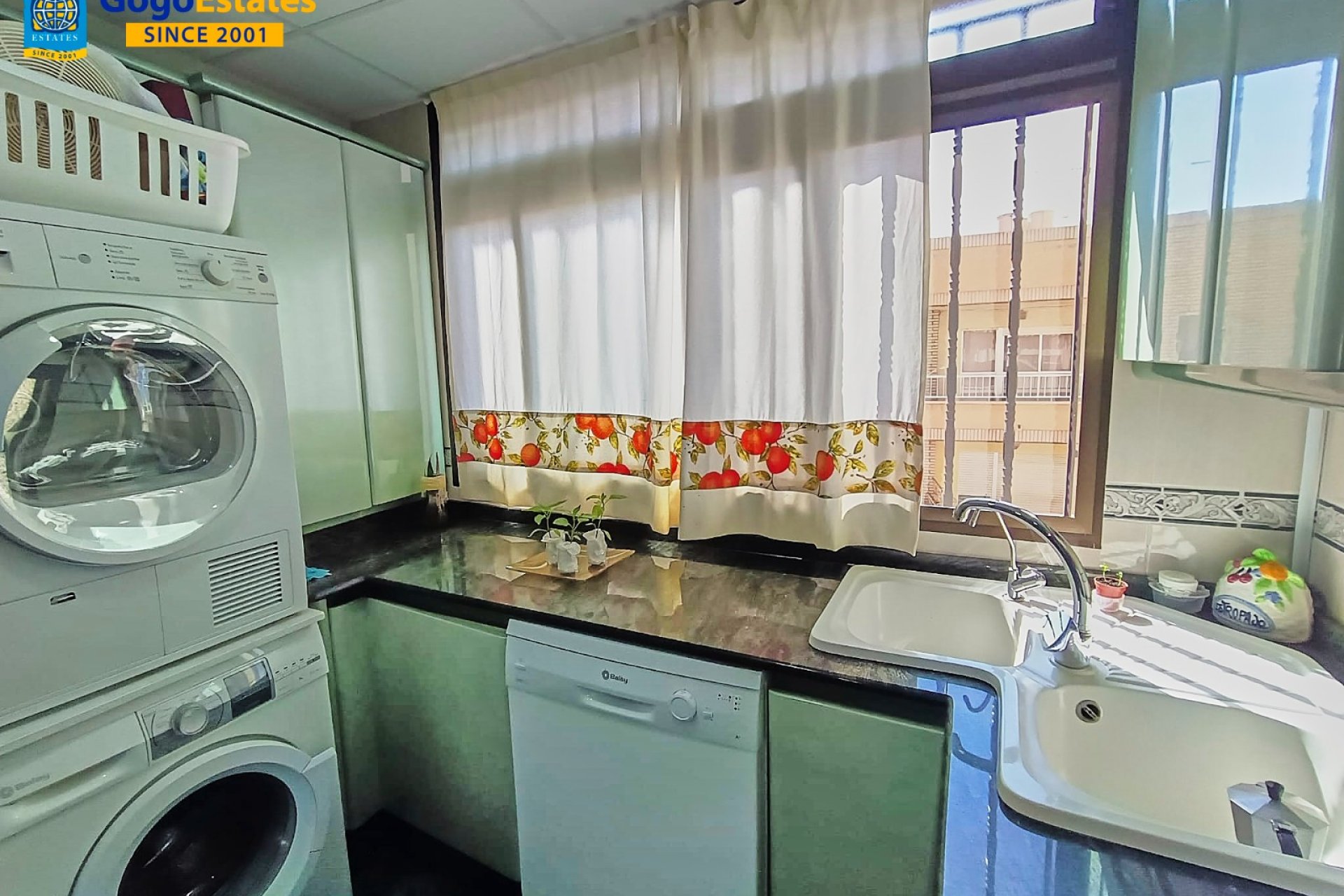 Resale - Apartment - Aguilas - - Centro  -