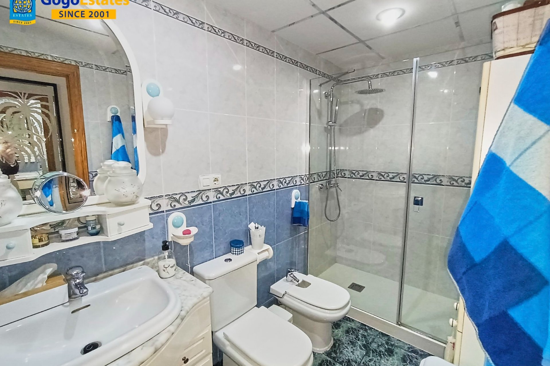 Resale - Apartment - Aguilas - - Centro  -