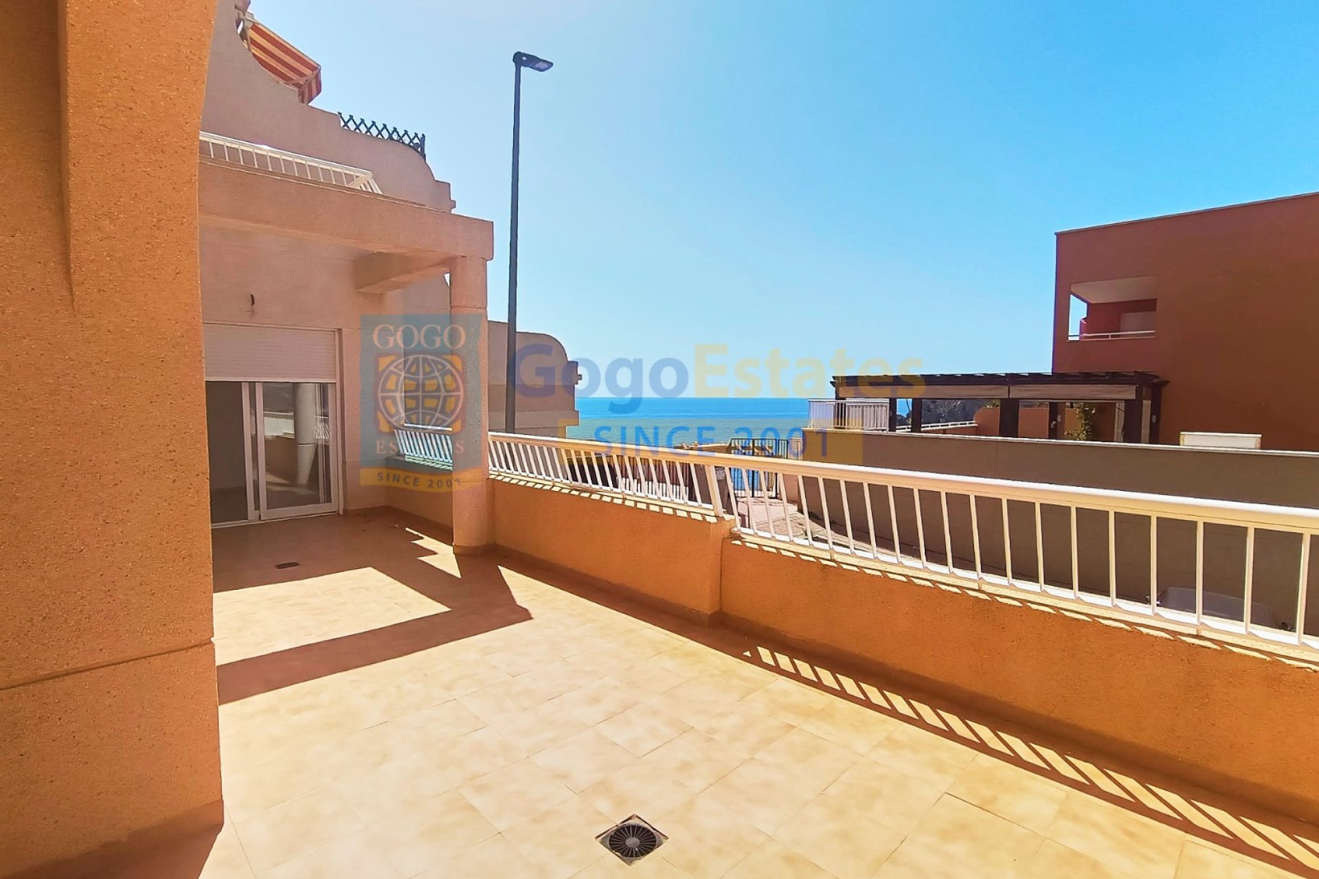 Resale - Apartment - Aguilas - El Hornillo