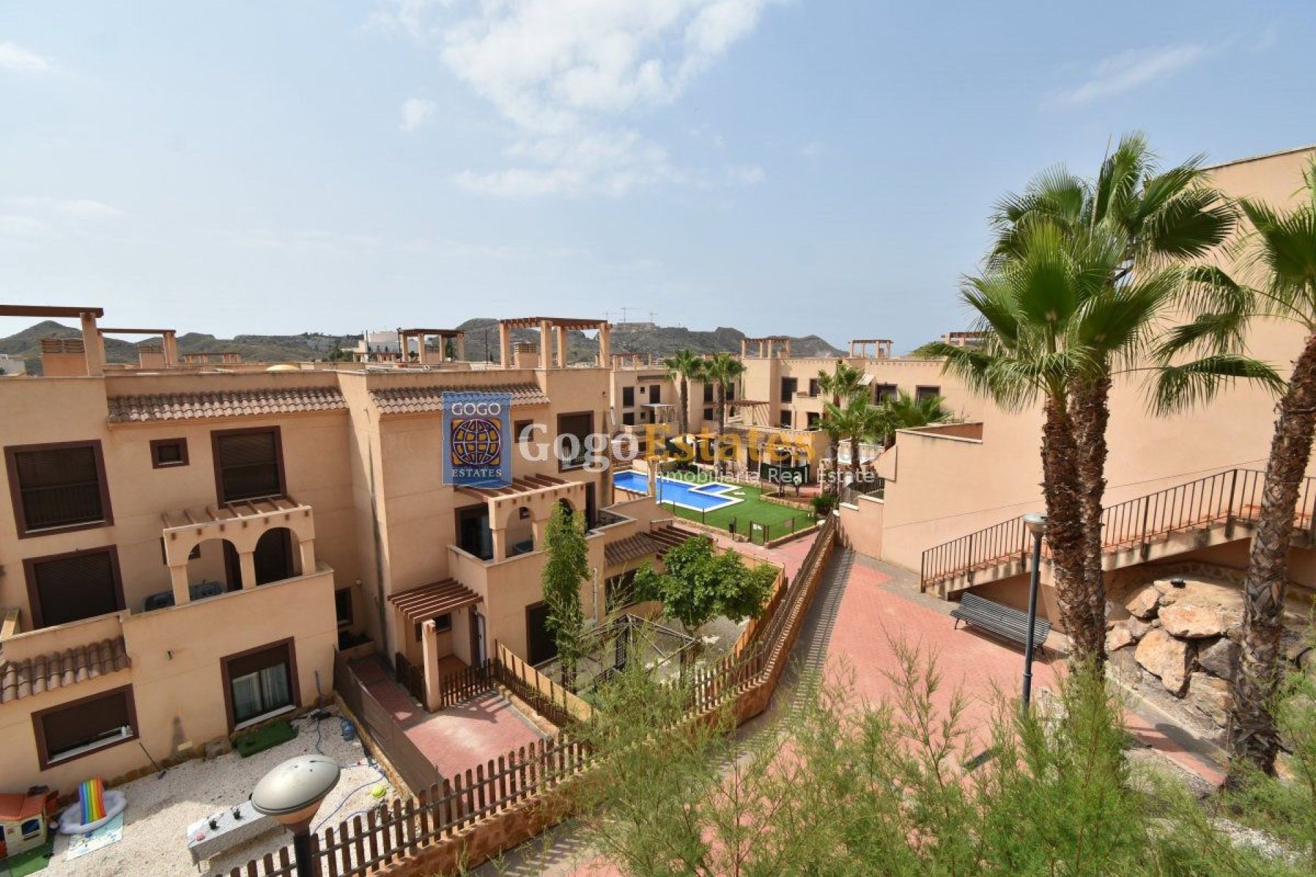 Resale - Apartment - Aguilas