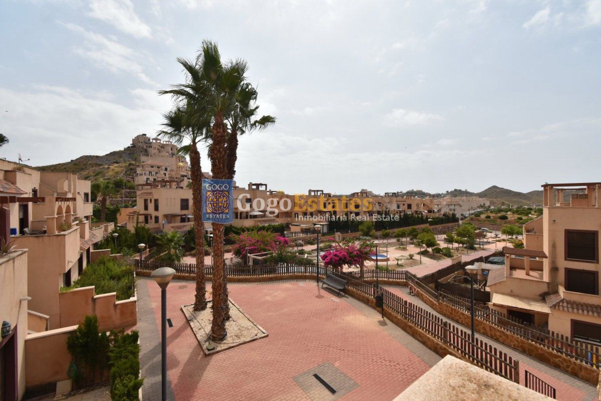 Resale - Apartment - Aguilas