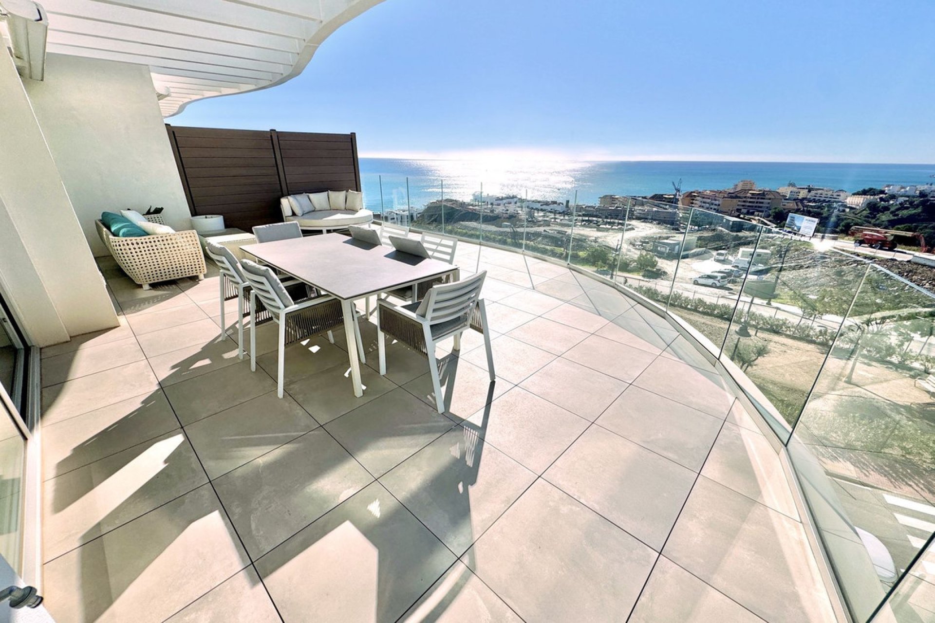 Resale - Apartment - Benalmádena