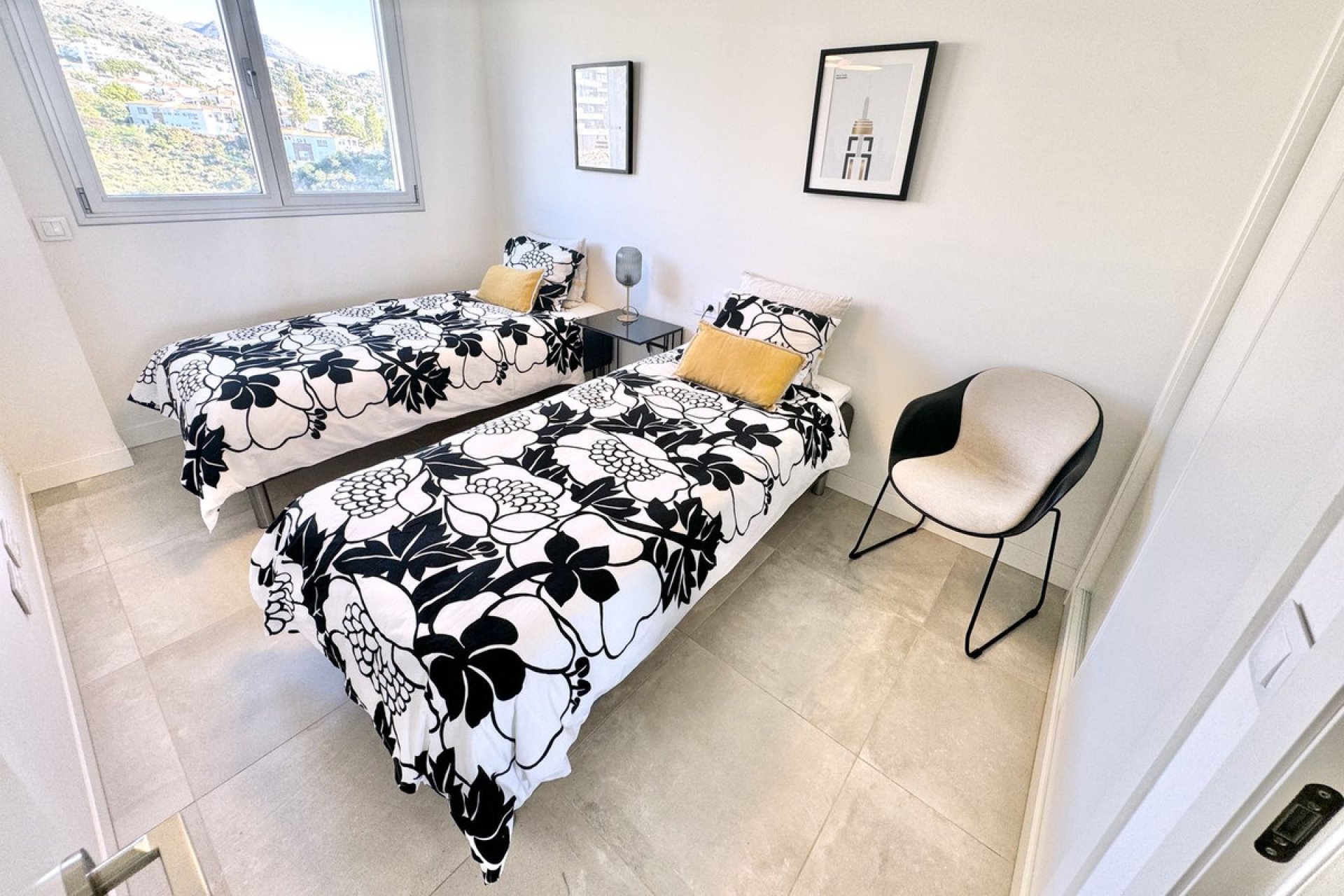 Resale - Apartment - Benalmádena