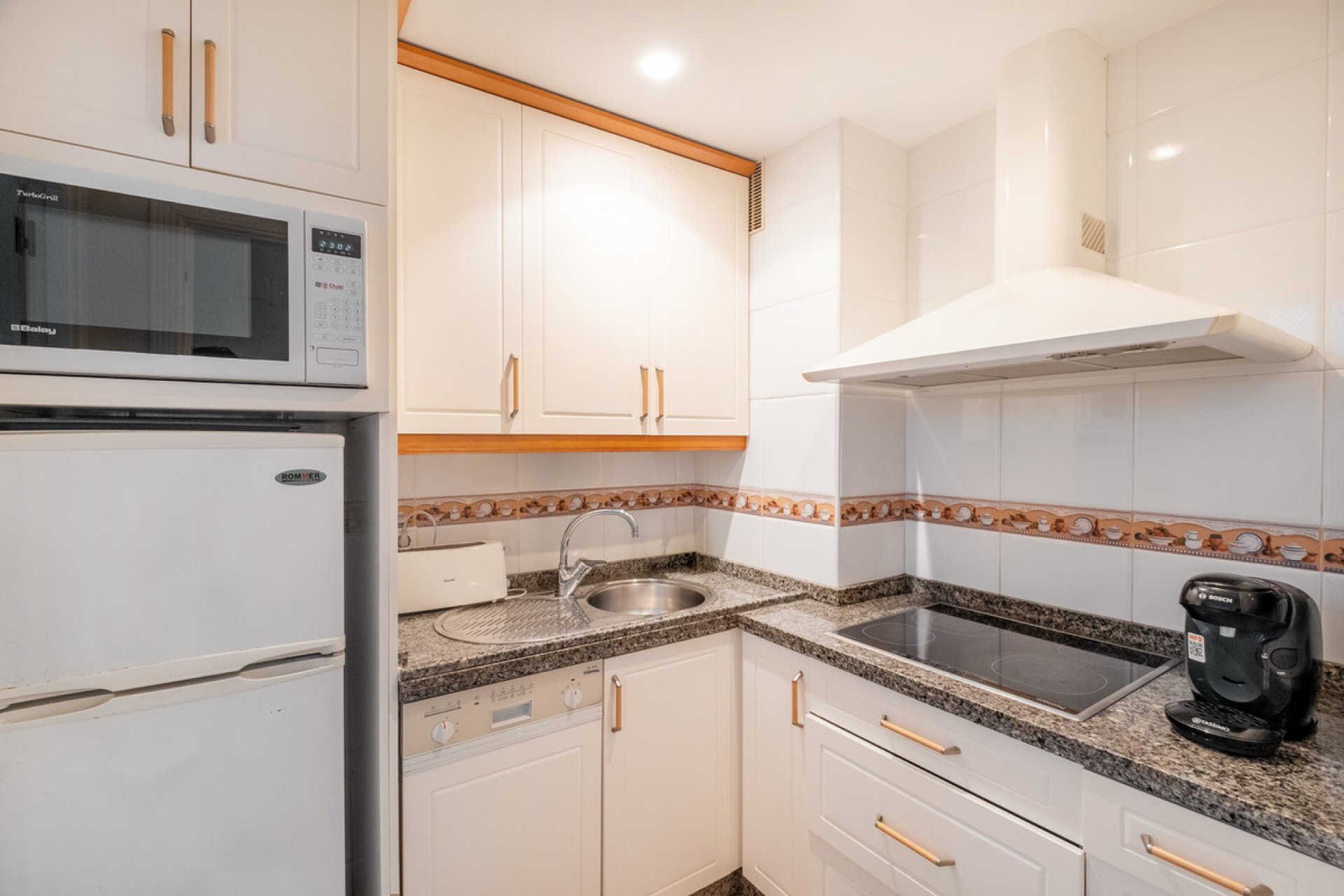 Resale - Apartment - Benalmádena