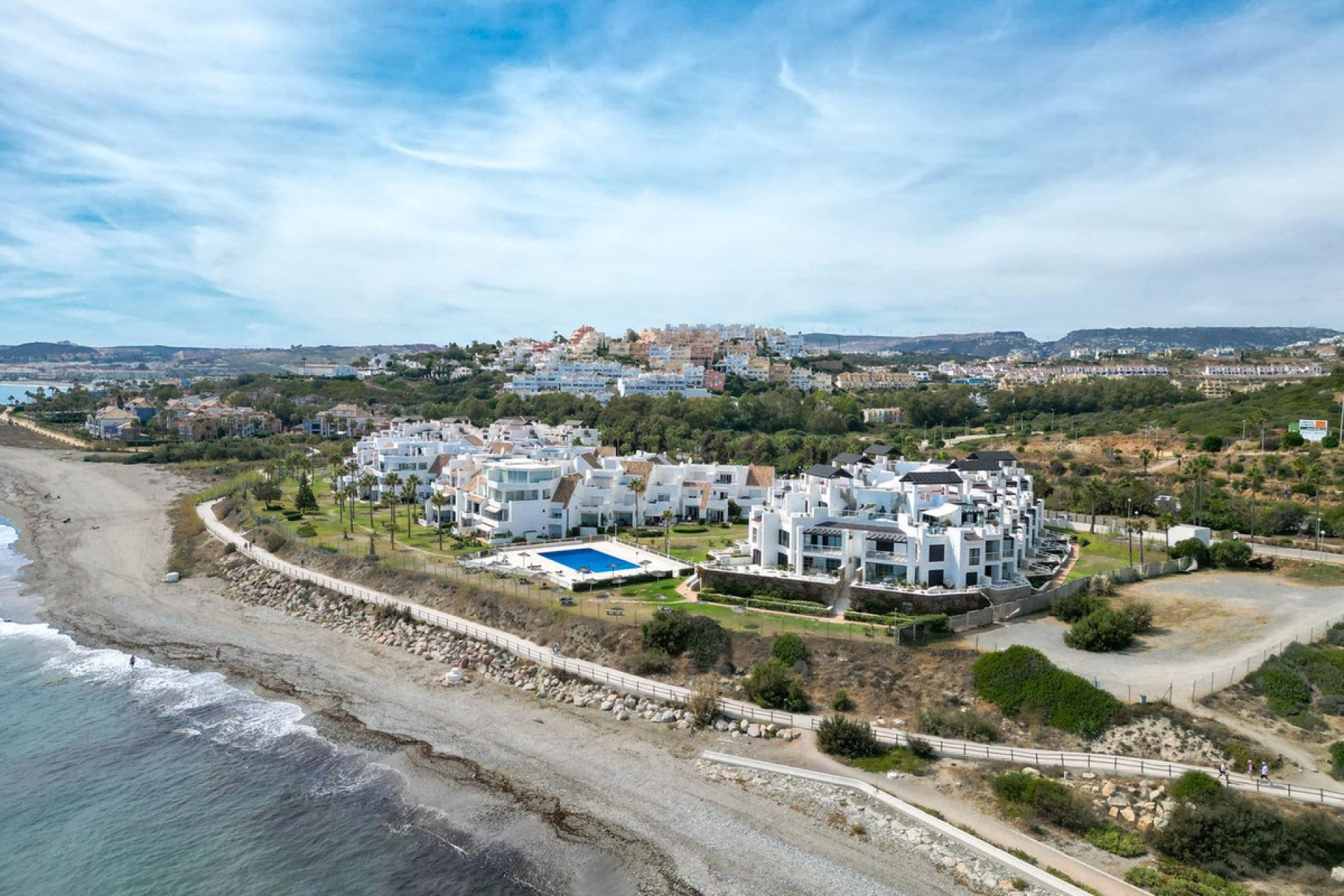 Resale - Apartment - Casares Playa - Casares