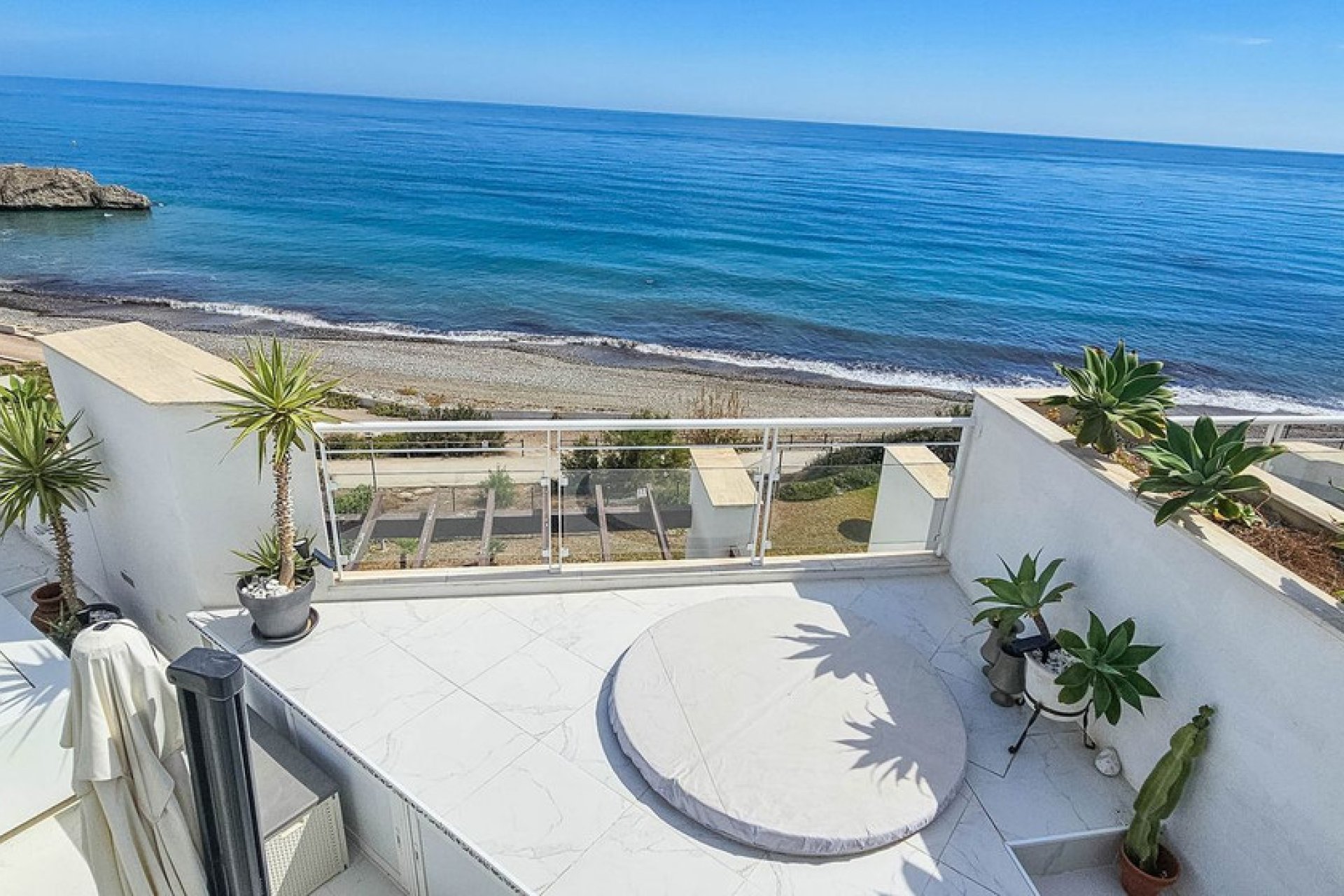 Resale - Apartment - Casares Playa - Casares