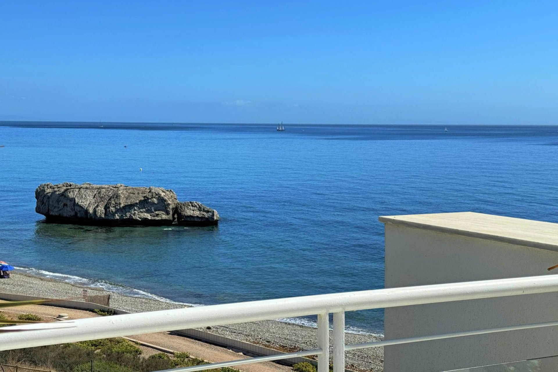 Resale - Apartment - Casares Playa - Casares