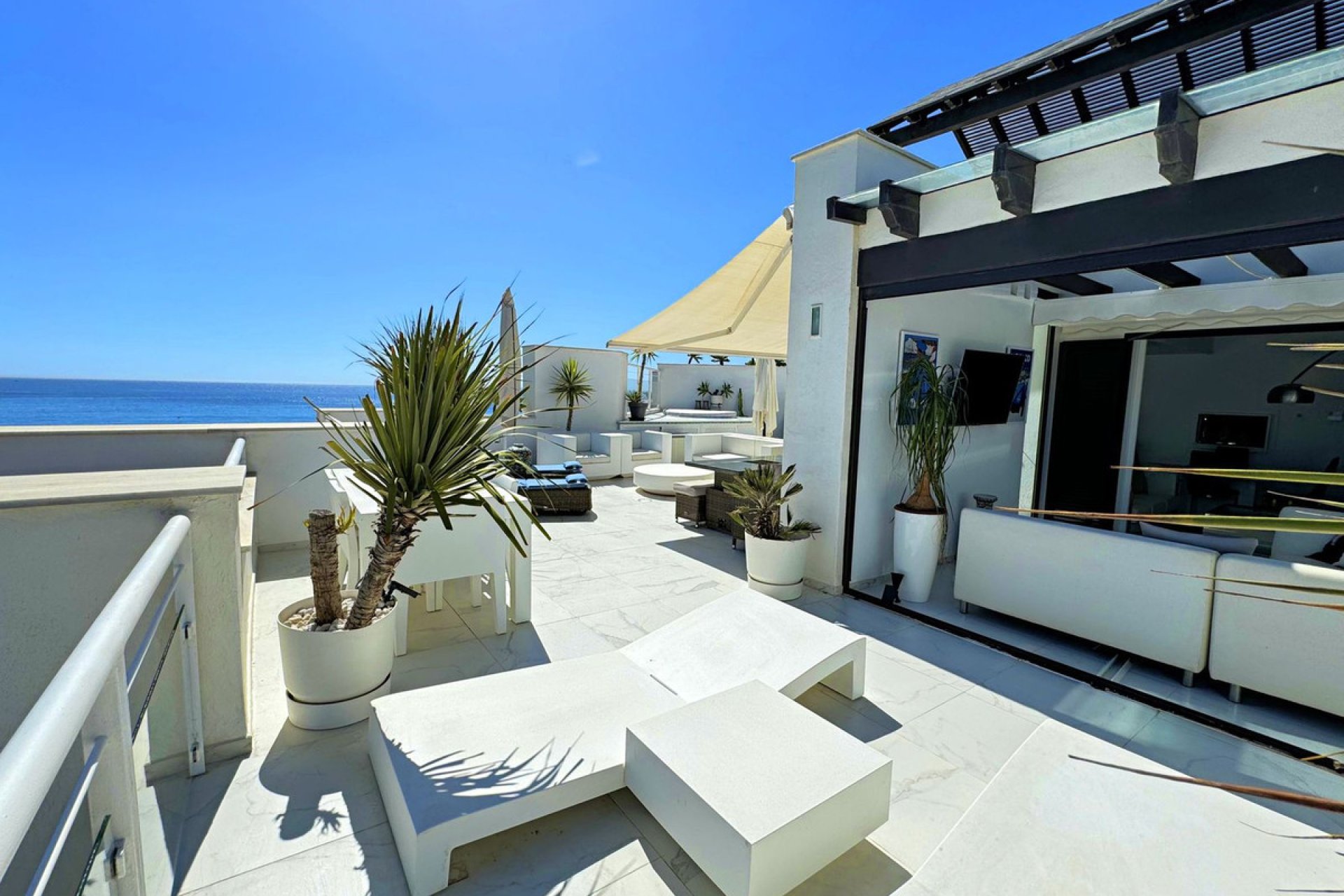 Resale - Apartment - Casares Playa - Casares