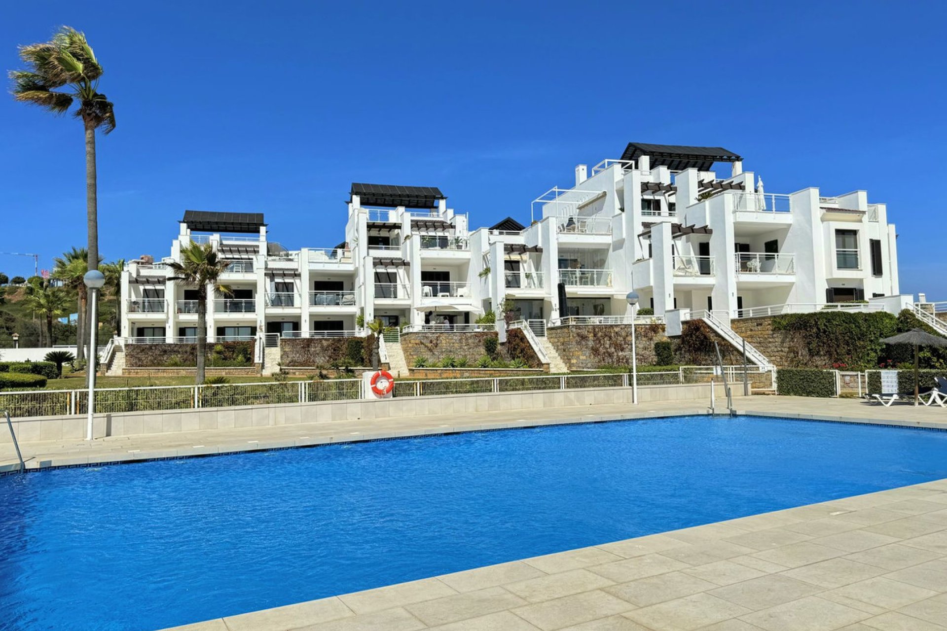 Resale - Apartment - Casares Playa - Casares