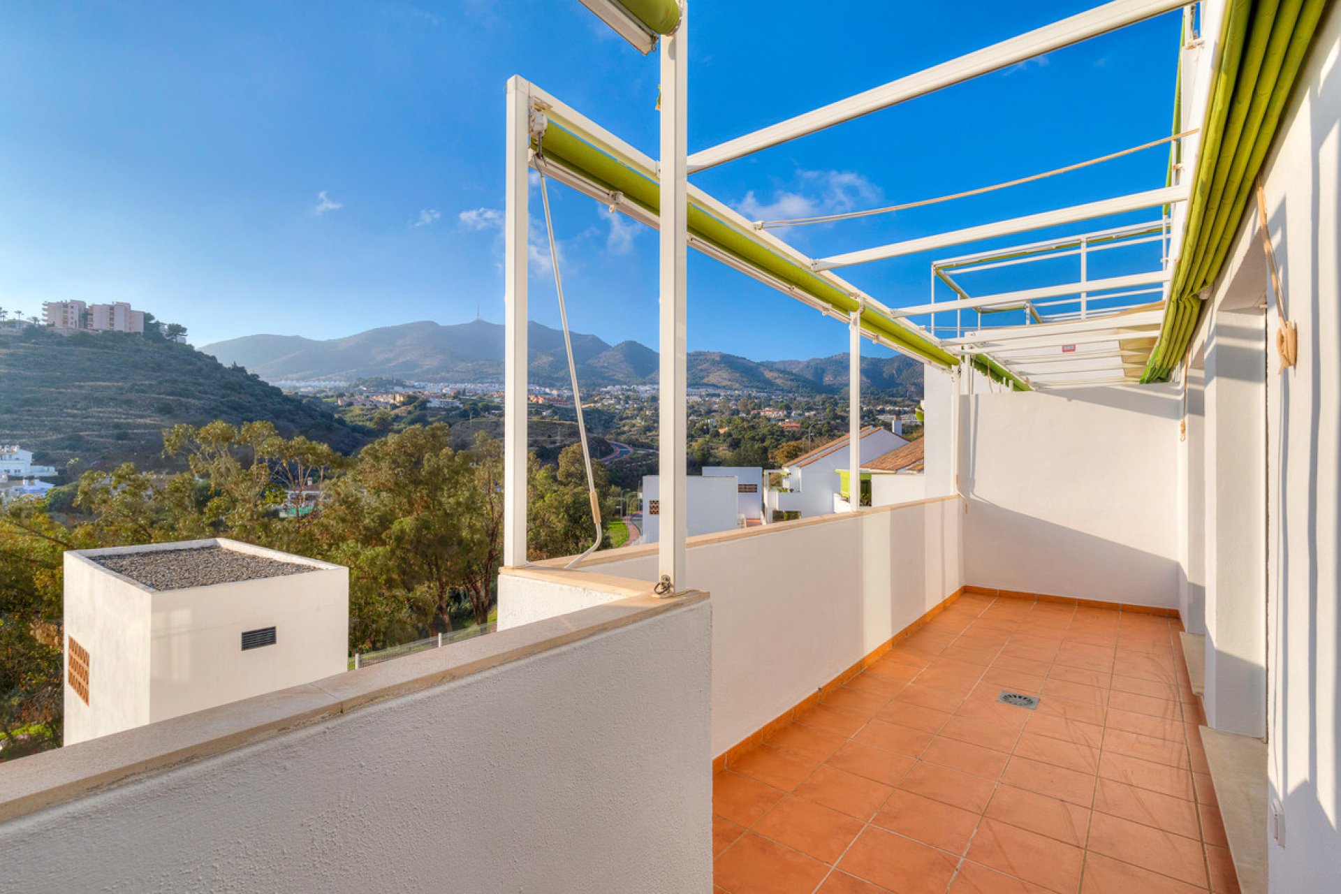 Resale - Apartment - Duplex - Benalmádena - Benalmadena Centro