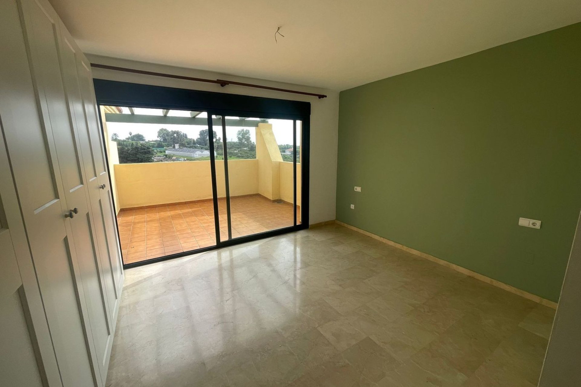 Resale - Apartment - Duplex - Estepona - Estepona Centro