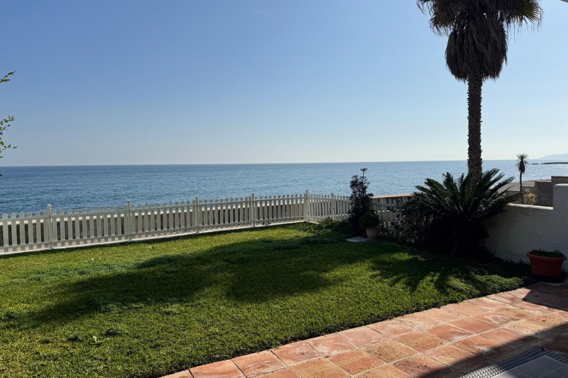 Resale - Apartment - Duplex - Estepona - Estepona Centro