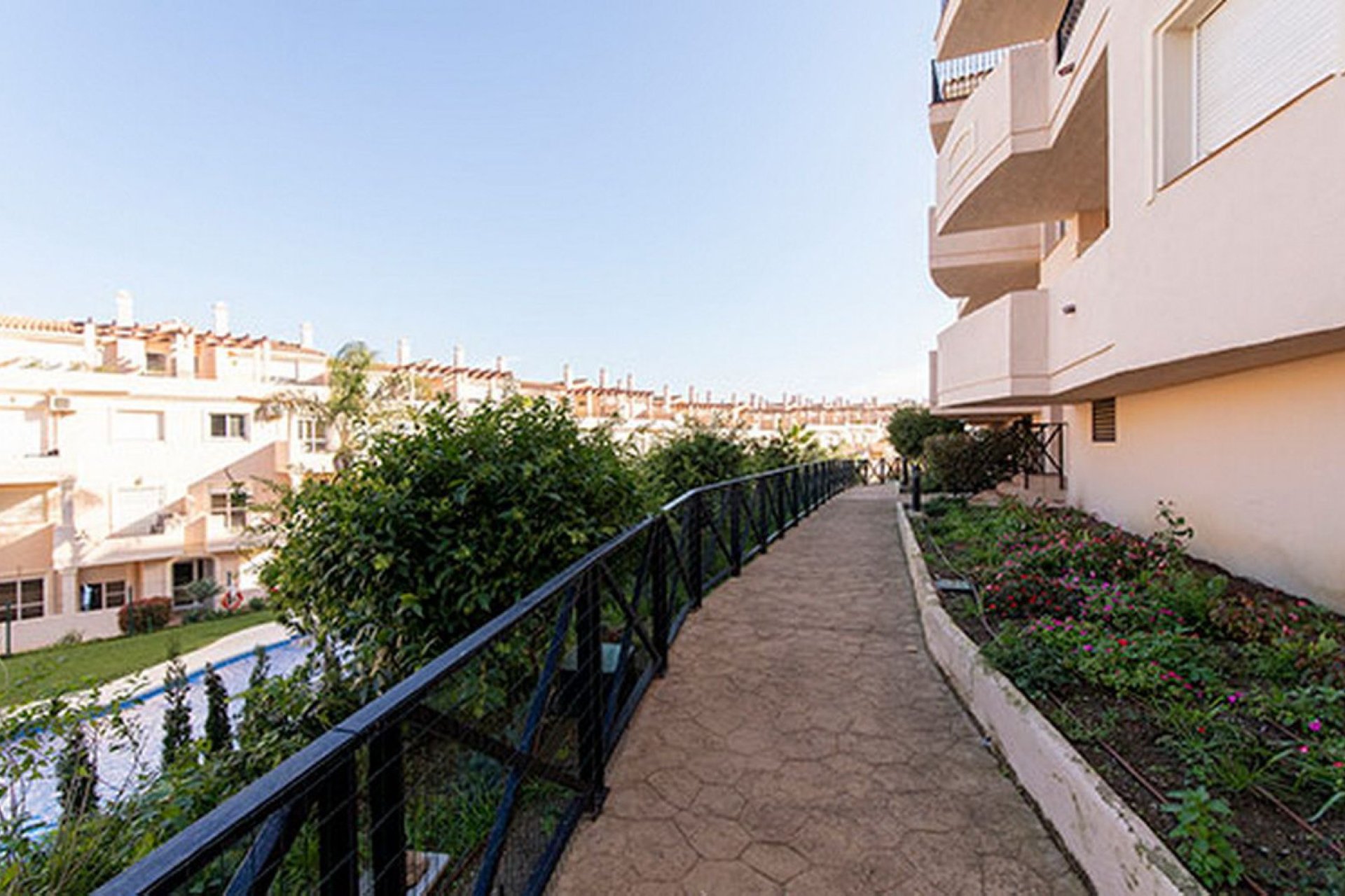 Resale - Apartment - Duplex - Manilva - La Duquesa