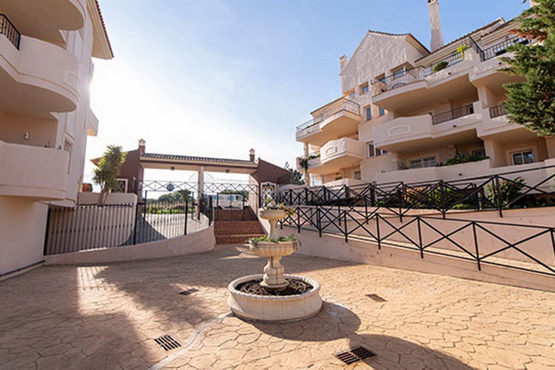 Resale - Apartment - Duplex - Manilva - La Duquesa